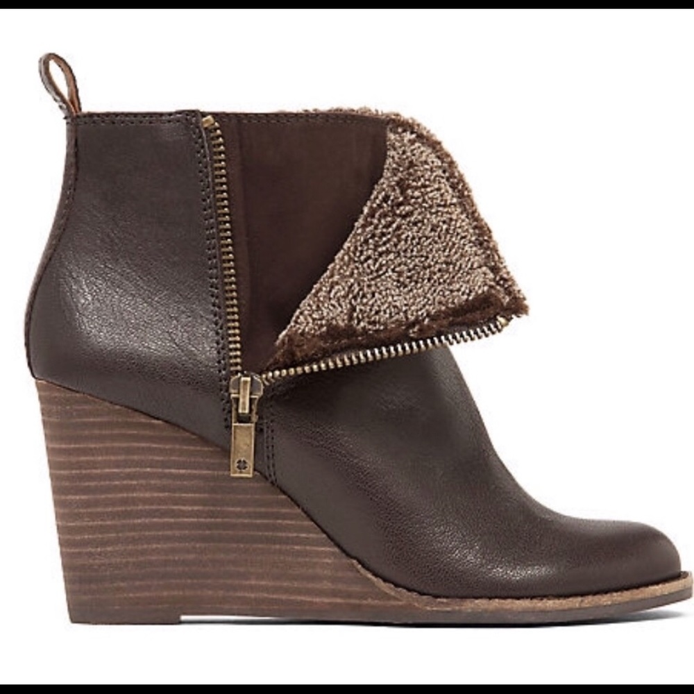 Lucky Brand Size 9.5 Brown w/faux Fur Boots Wedge